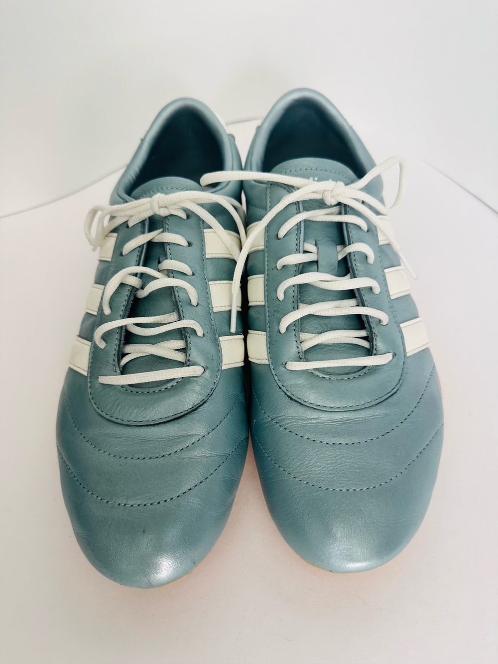 EUC Adidas Grand Court Lo Low Profile Retro Leather Sneakers Metallic Blue US11